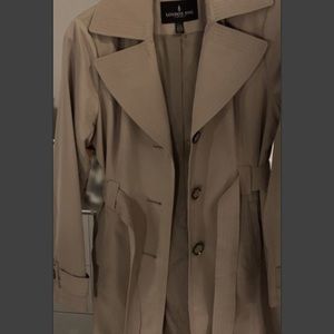 Cut but casual trench London coat